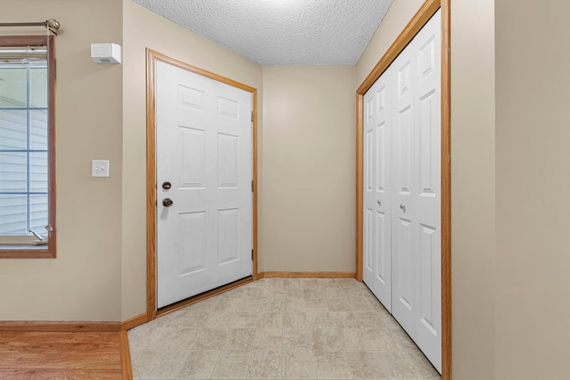 1526 Praha St SE, New Prague, MN 56071