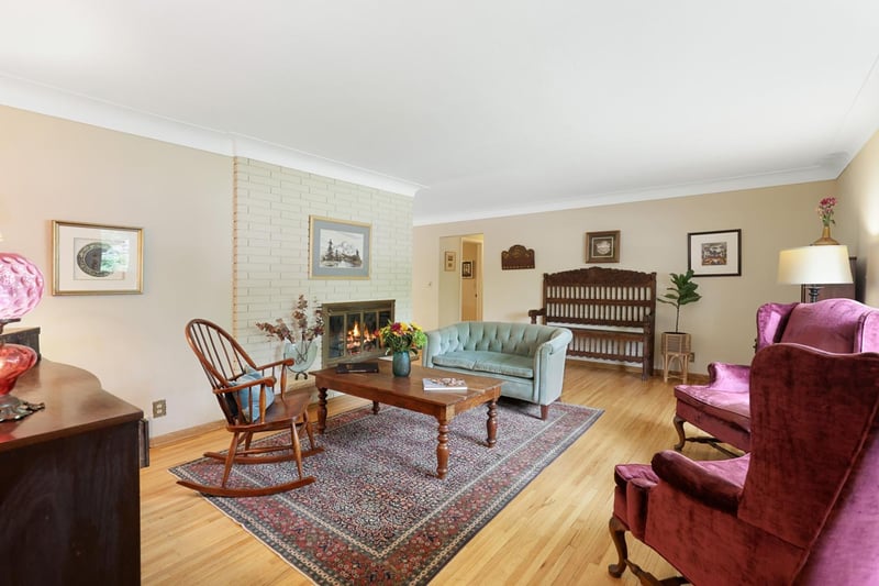 405 Tyler Ave S, Edina, MN 55343