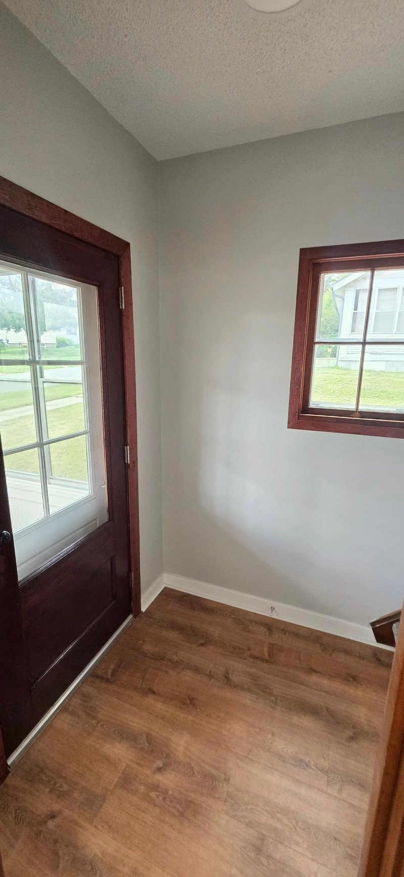 406 4th St NW, Chisholm, MN 55719
