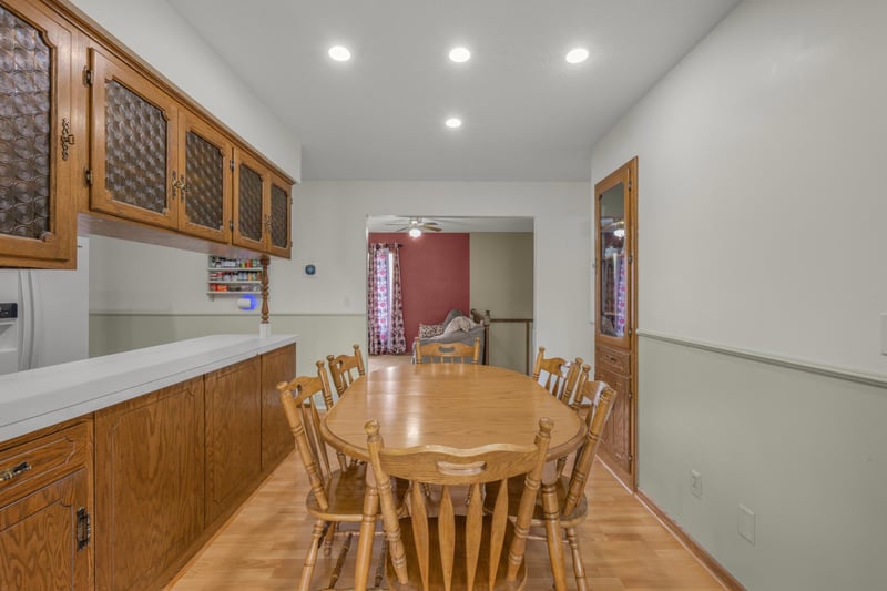 631 David Ave, Hamburg, MN 55339