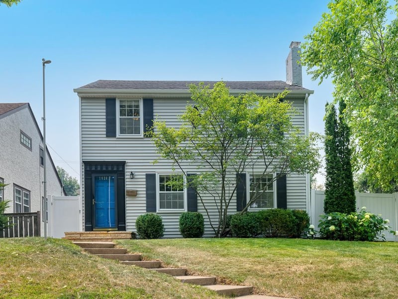 1626 Pinehurst Ave, Saint Paul, MN 55116
