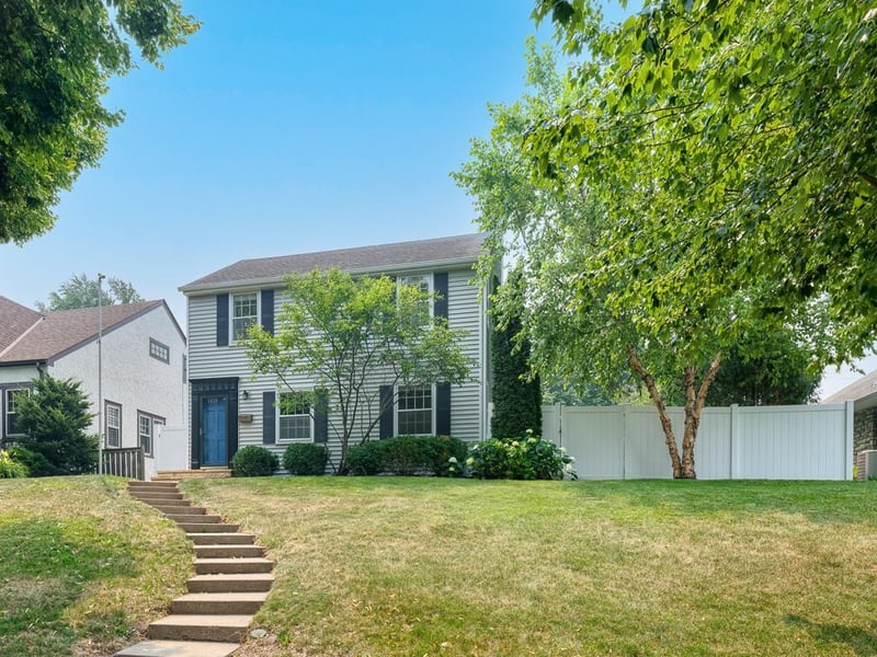 1626 Pinehurst Ave, Saint Paul, MN 55116