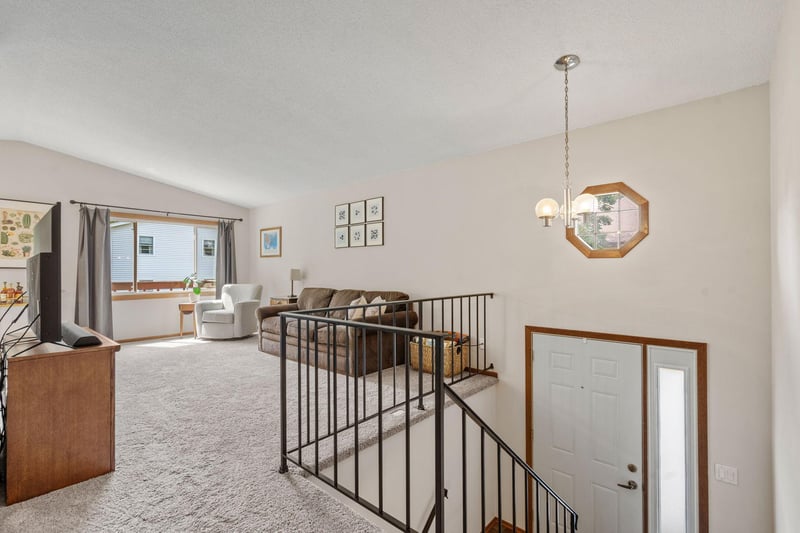 4543 Margaret St, White Bear Twp, MN 55110