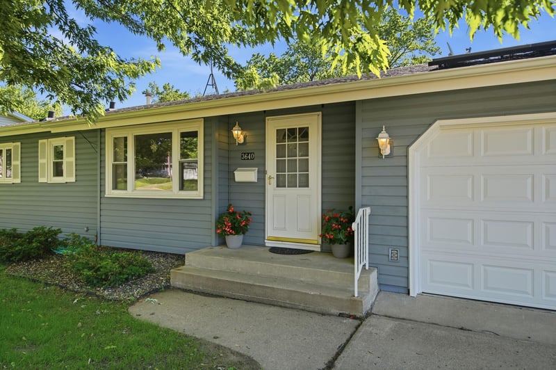 3640 Maryland Ave N, New Hope, MN 55427