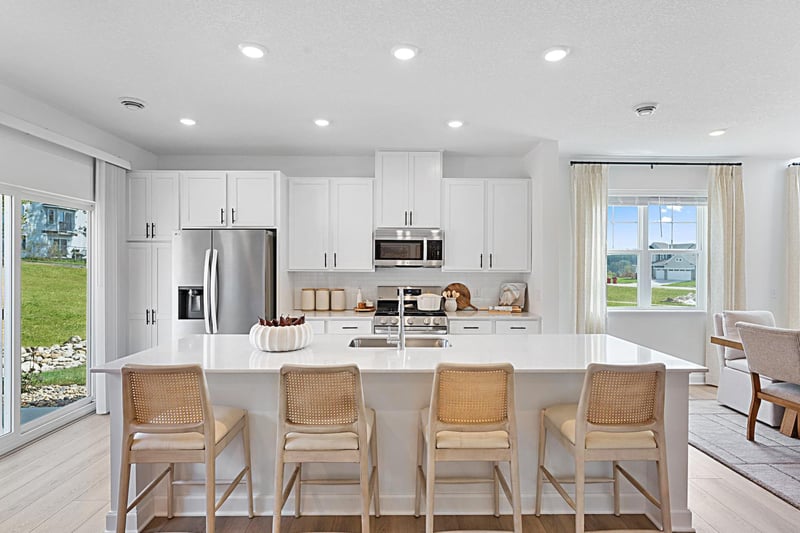 3530 Trails End Cir, Eagan, MN 55123