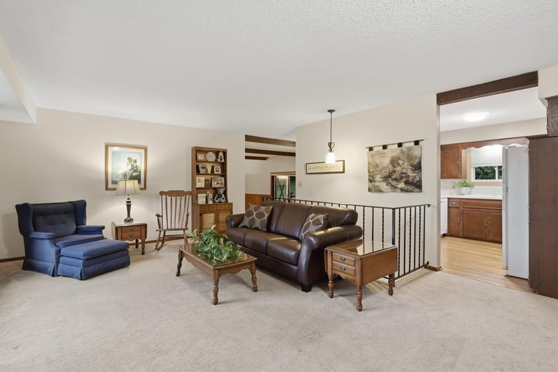 15590 Ridgemont Ave SE, Prior Lake, MN 55372