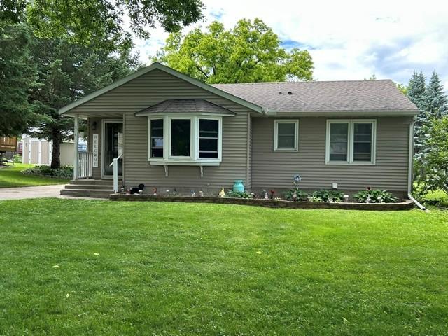 514 Clark St NE, Hutchinson, MN 55350
