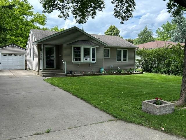 514 Clark St NE, Hutchinson, MN 55350