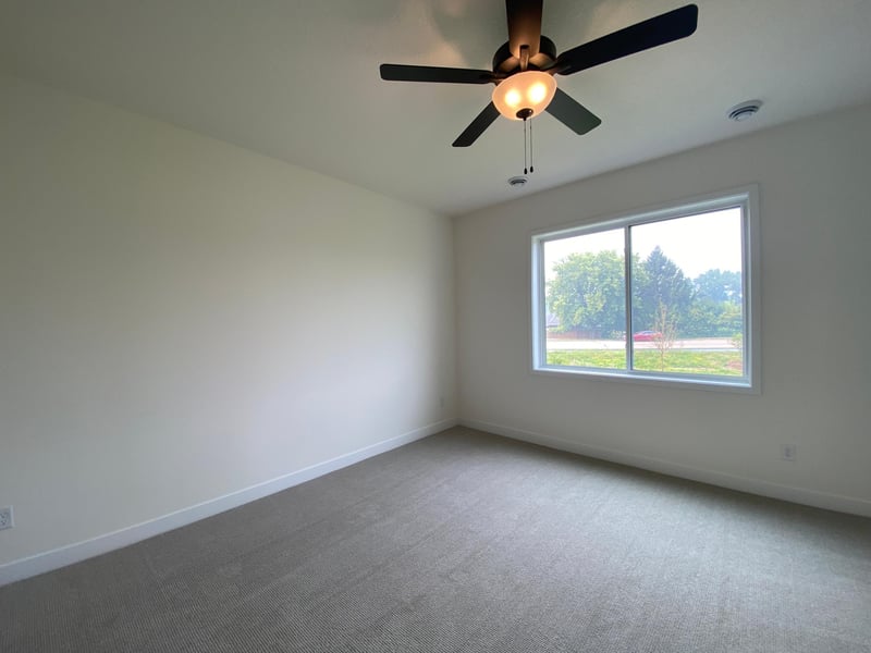 13785 Hollybrook Cir, Apple Valley, MN 55124
