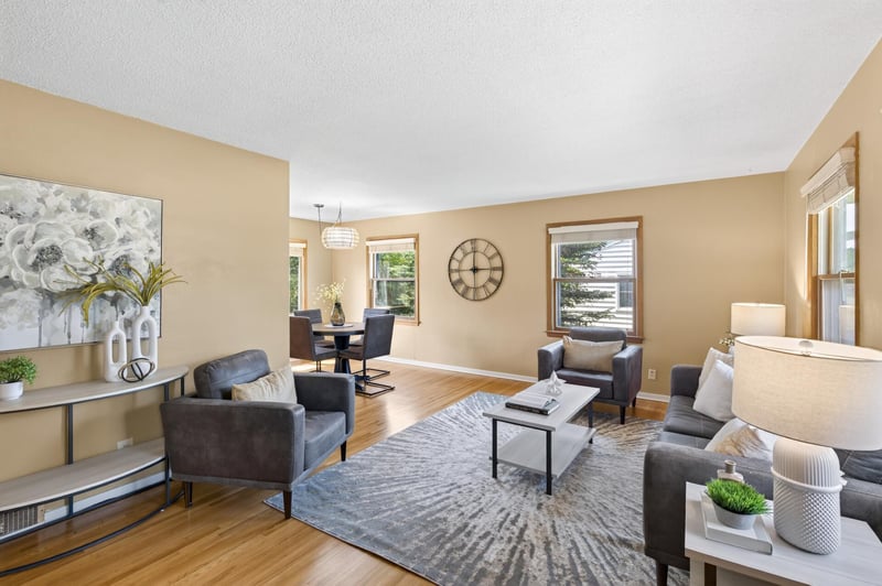 1406 Price Ave, Maplewood, MN 55109