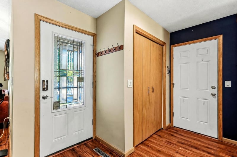 8594 Underwood Ln N, Maple Grove, MN 55369