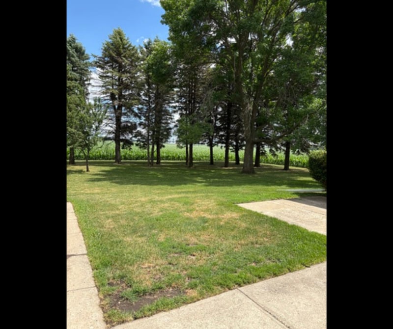 28558 80th St, Waseca, MN 56093