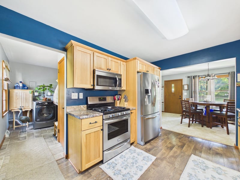 105 W 1st St, Starbuck, MN 56381
