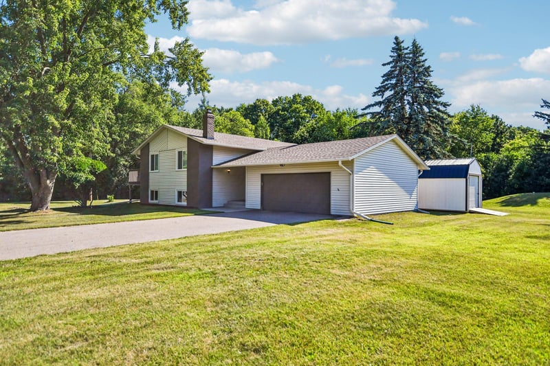 15225 Quinalt St NE, Forest Lake, MN 55025