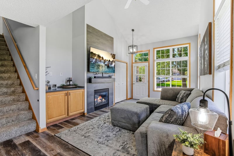 17082 Eastwood Ave #112, Farmington, MN 55024