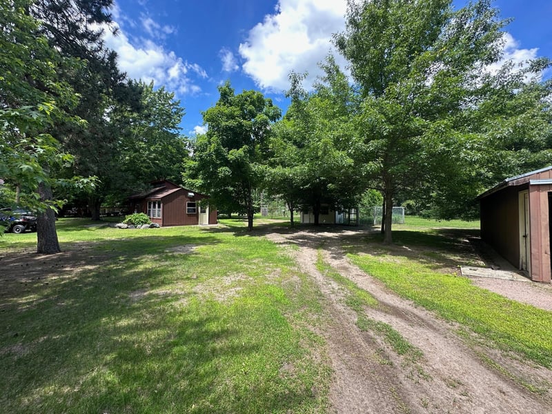 12706 37th St, Clear Lake, MN 55319