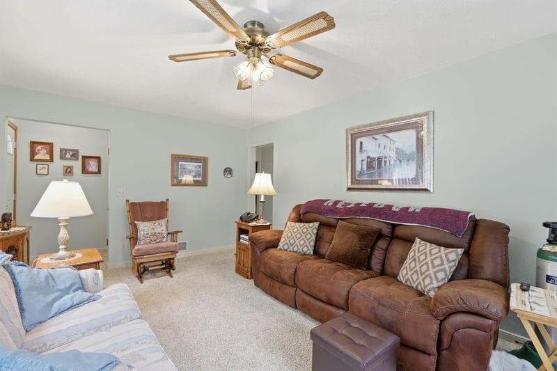 38 Rose Ave N, Maple Lake, MN 55358