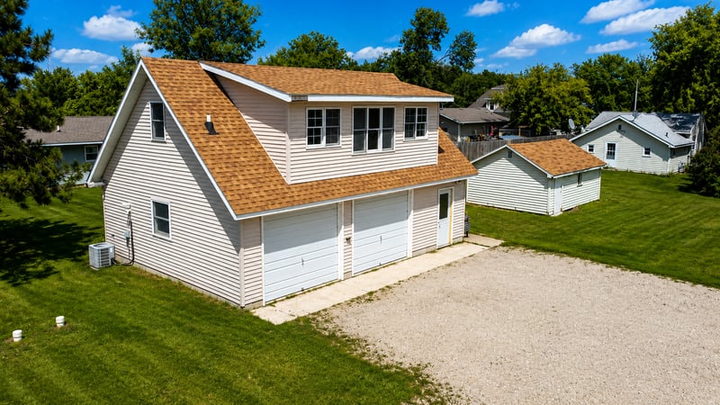 204 Maple Ave S, Ottertail, MN 56571
