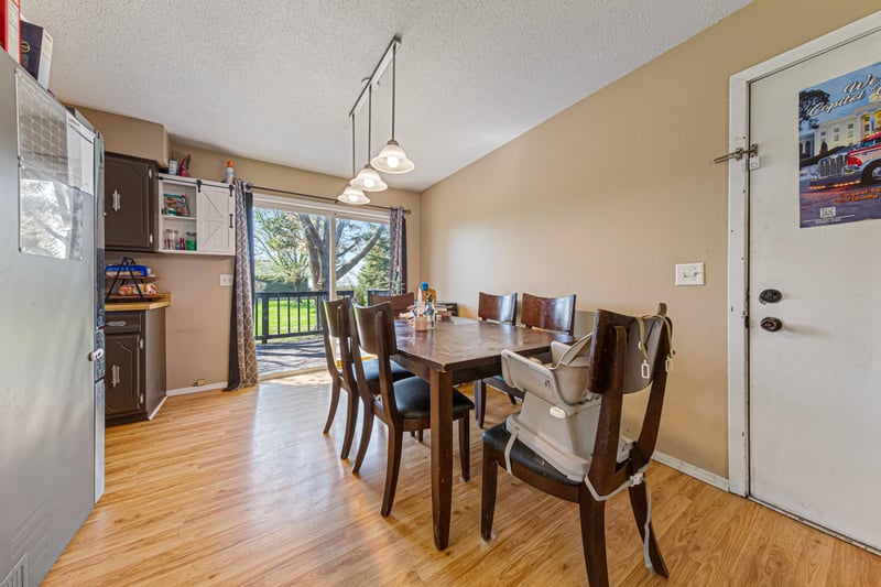 404 3rd Ave, Pemberton, MN 56078