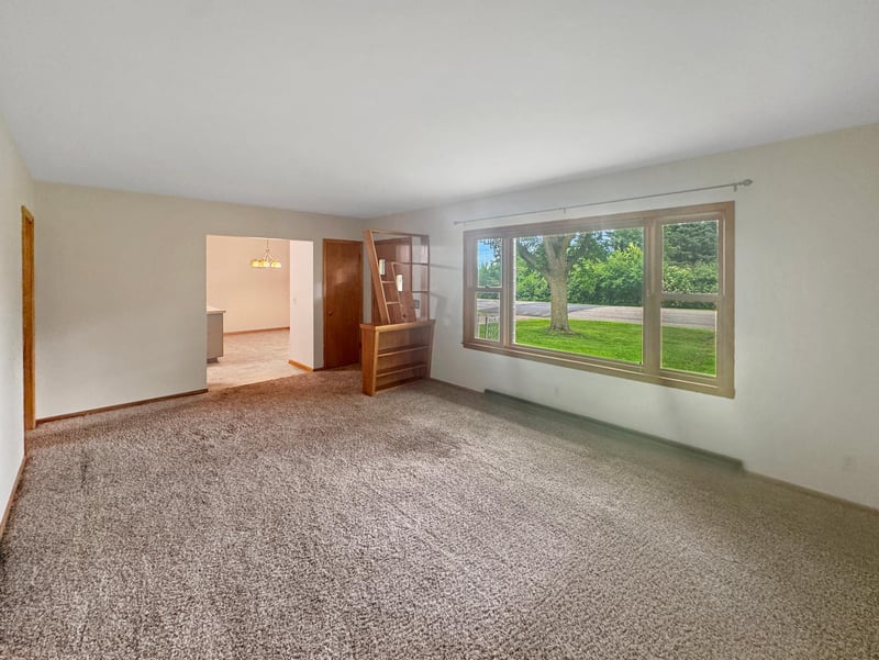 2727 34th St, Slayton, MN 56172