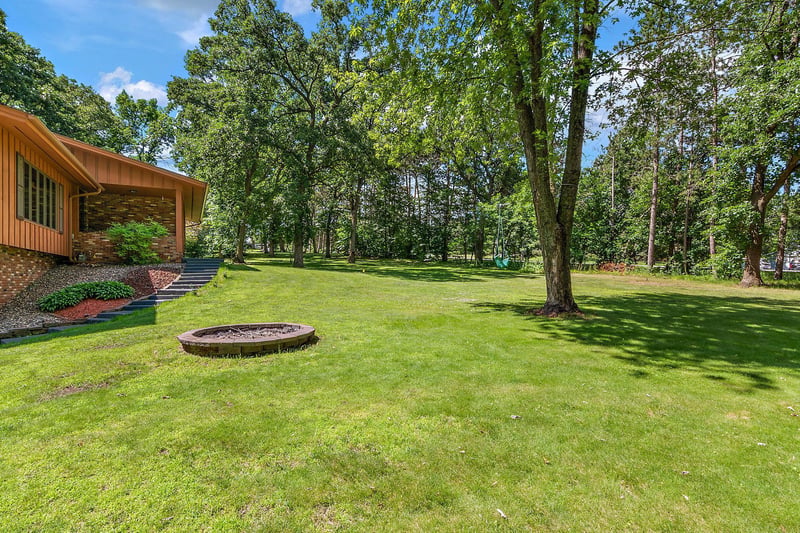 24360 33rd Ave, Saint Augusta, MN 56301