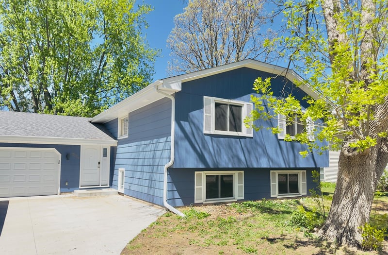 13024 Eldorado St NE, Blaine, MN 55449