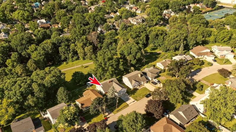 1230 4th St NW, Rochester, MN 55901