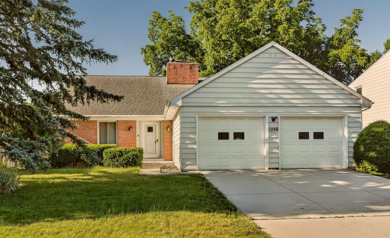 1230 4th St NW, Rochester, MN 55901