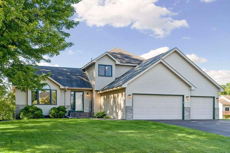 2144 151st Ln NW, Andover, MN 55304