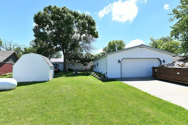 17051 N Leaf Lake Rd, Lake Park, MN 56554
