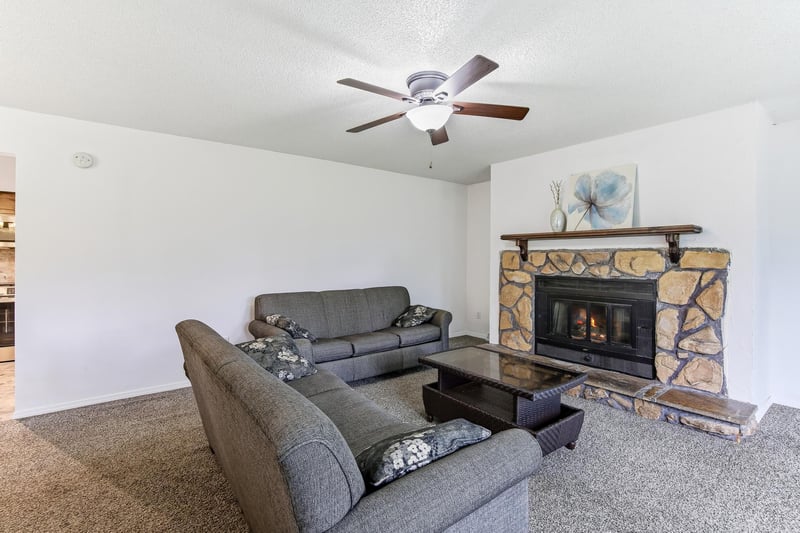 1745 7th St E, Saint Paul, MN 55106