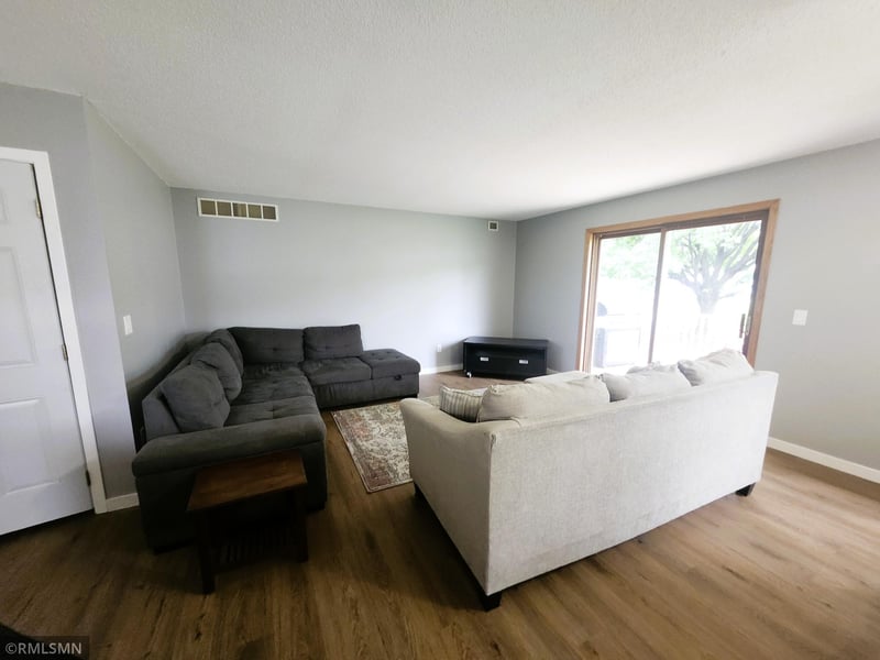 917 N Valley St, New Ulm, MN 56073