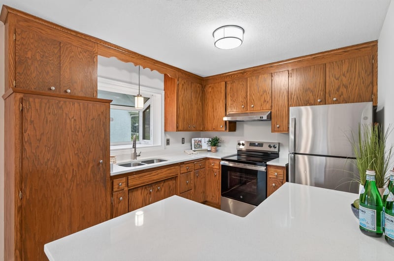 599 Westby Dr NE, Spring Lake Park, MN 55432