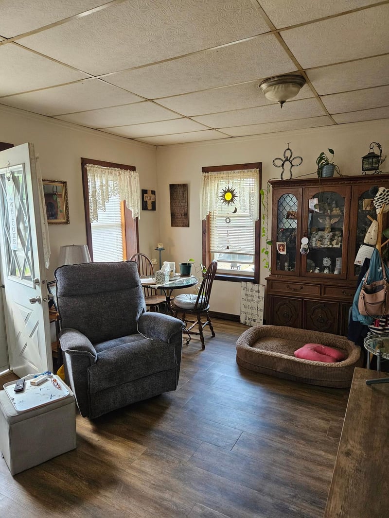 411 5th St, Clear Lake, WI 54005