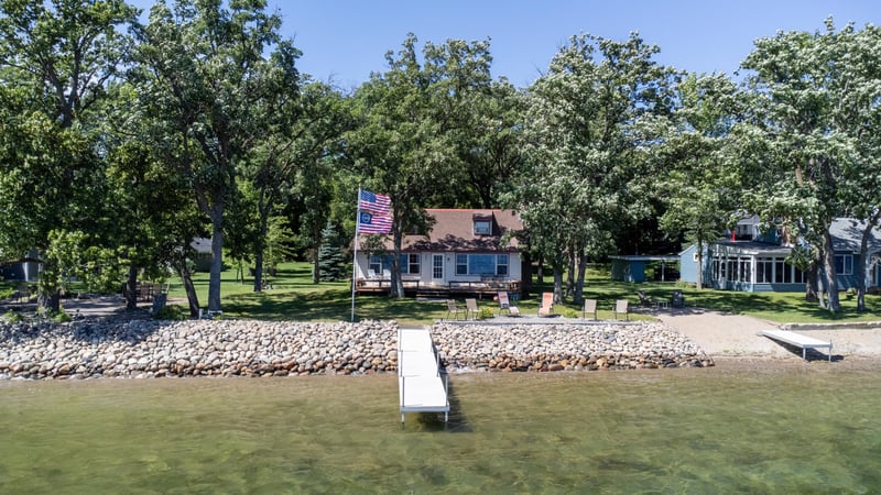 22548 Senns Beach Dr, Detroit Lakes, MN 56501