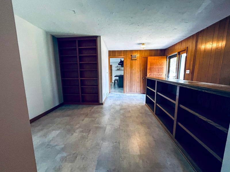 710 Lakeview Ave, North Mankato, MN 56003