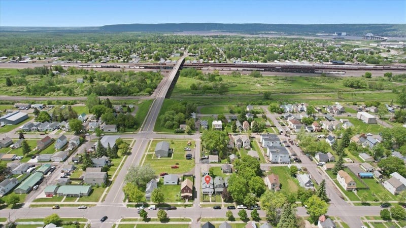 2019 Banks Ave, Superior, WI 54880