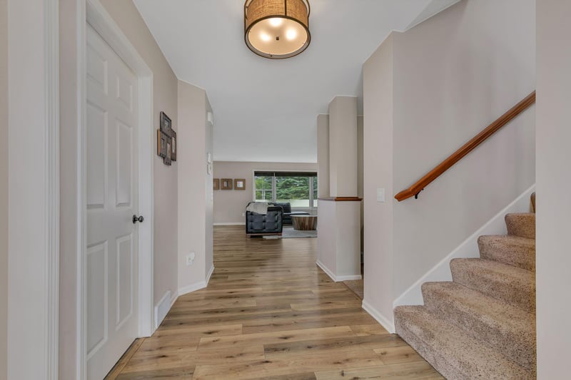 1640 Pebble Creek Dr, Sartell, MN 56377