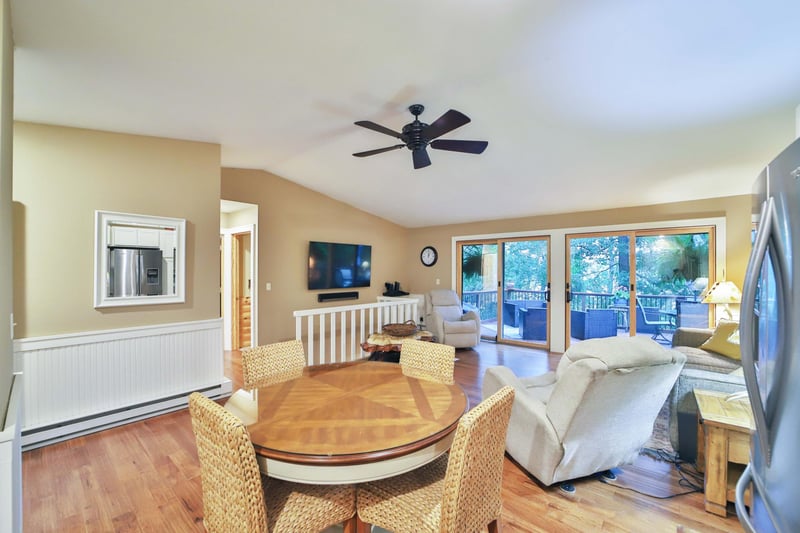 26158 Edna Ln, Nisswa, MN 56468