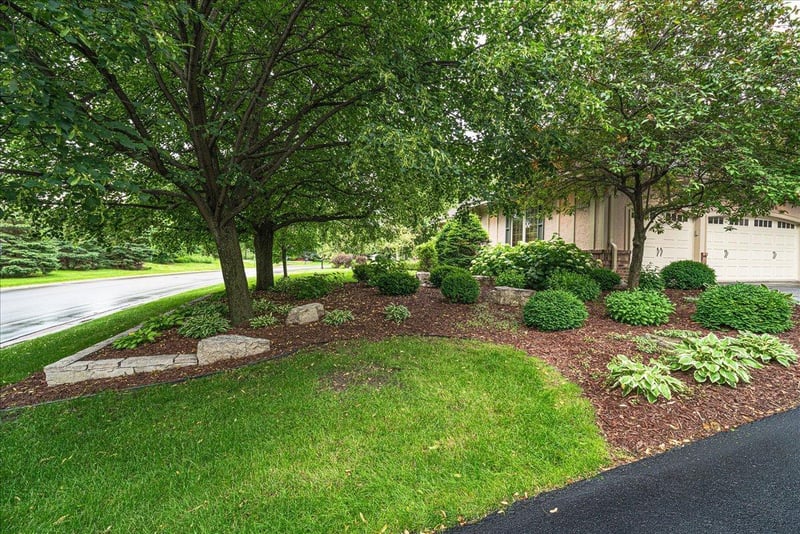 17812 Bearpath Trl, Eden Prairie, MN 55347