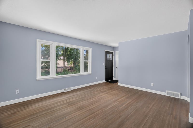 2115 E River Rd NE, Rochester, MN 55906