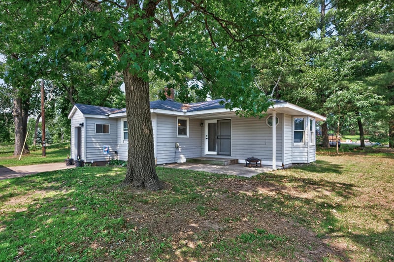 235 Highway 95 NW, Cambridge, MN 55008