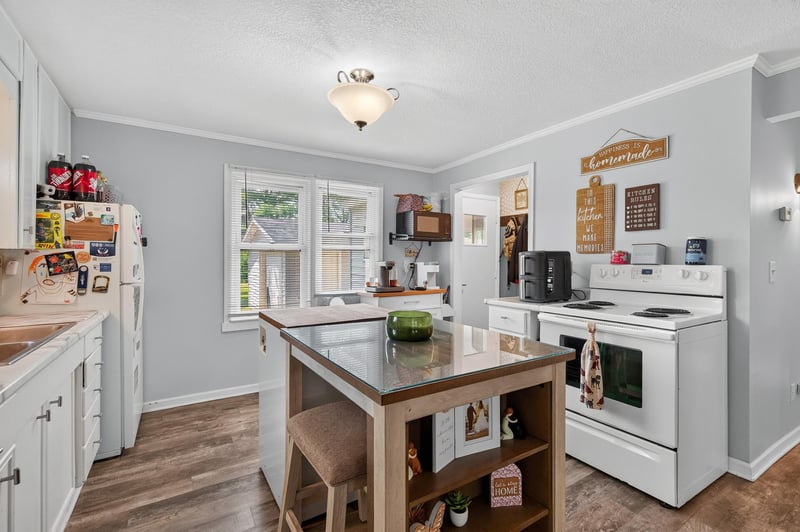 235 Highway 95 NW, Cambridge, MN 55008