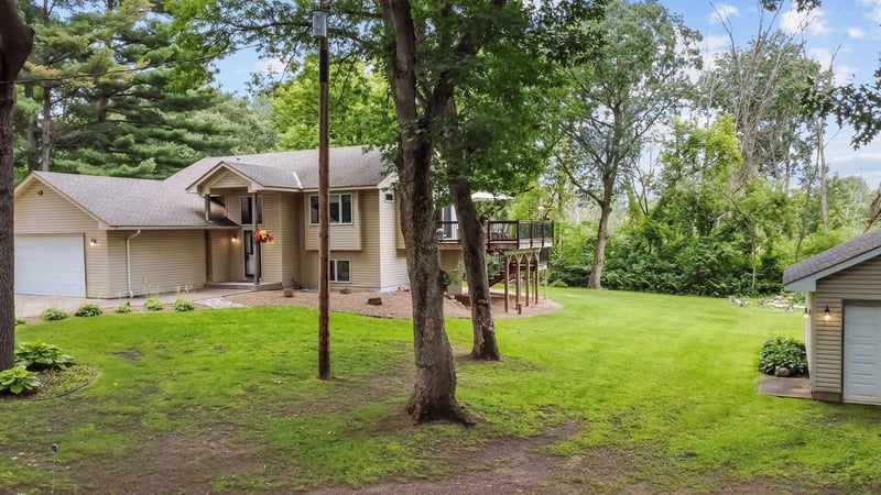 440 Grove Rd, Wyoming, MN 55092