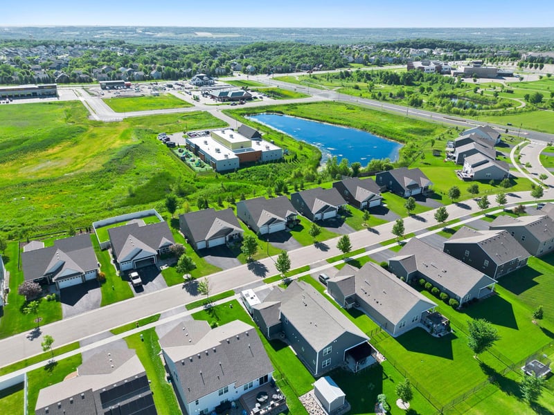 1907 Meridian Curve, Carver, MN 55315