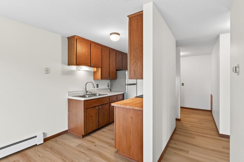 5911 Oxford St #7, Saint Louis Park, MN 55416