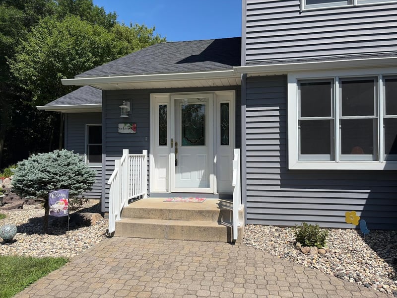 10920 N Shore Dr, Spicer, MN 56288