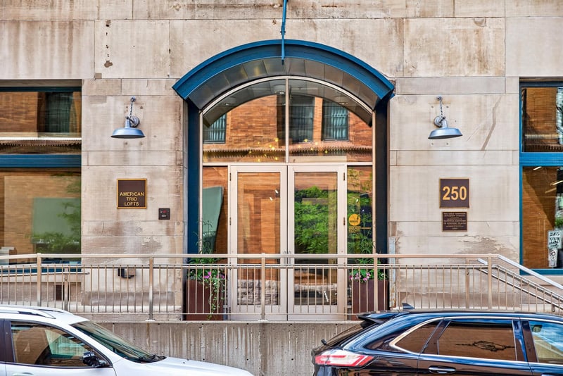 250 Park Ave #502, Minneapolis, MN 55415