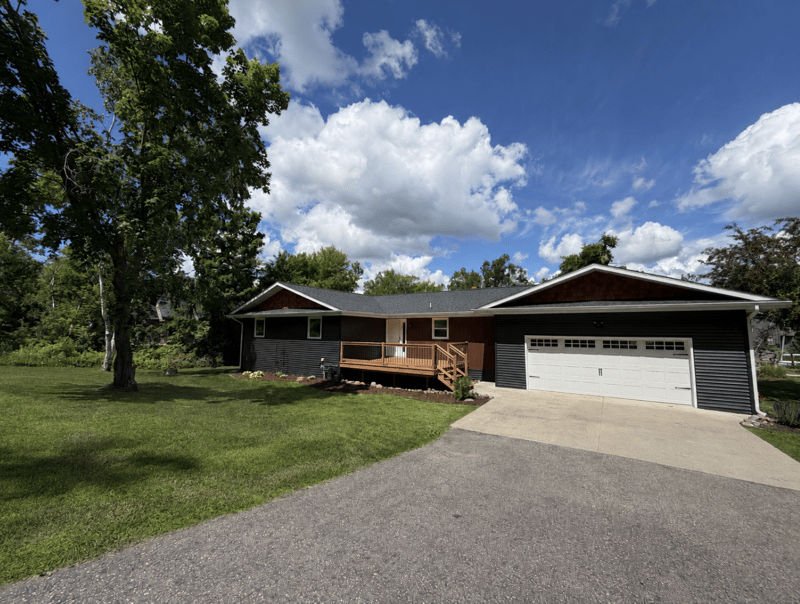 6020 Shady Ln NE, Bemidji, MN 56601