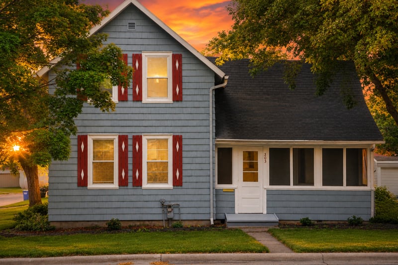 303 Willow St, Faribault, MN 55021